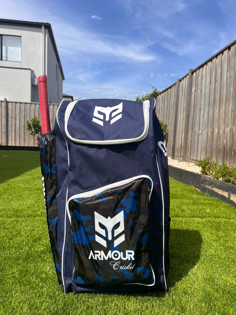 Armour Cricket AVENGER Duffle Kit Bag - Junior - Cricket Kit Bag - Wiz Sports