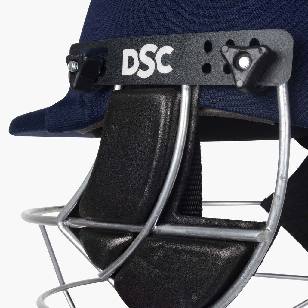 DSC Defender Cricket Helmet - Helmet - Wiz Sports