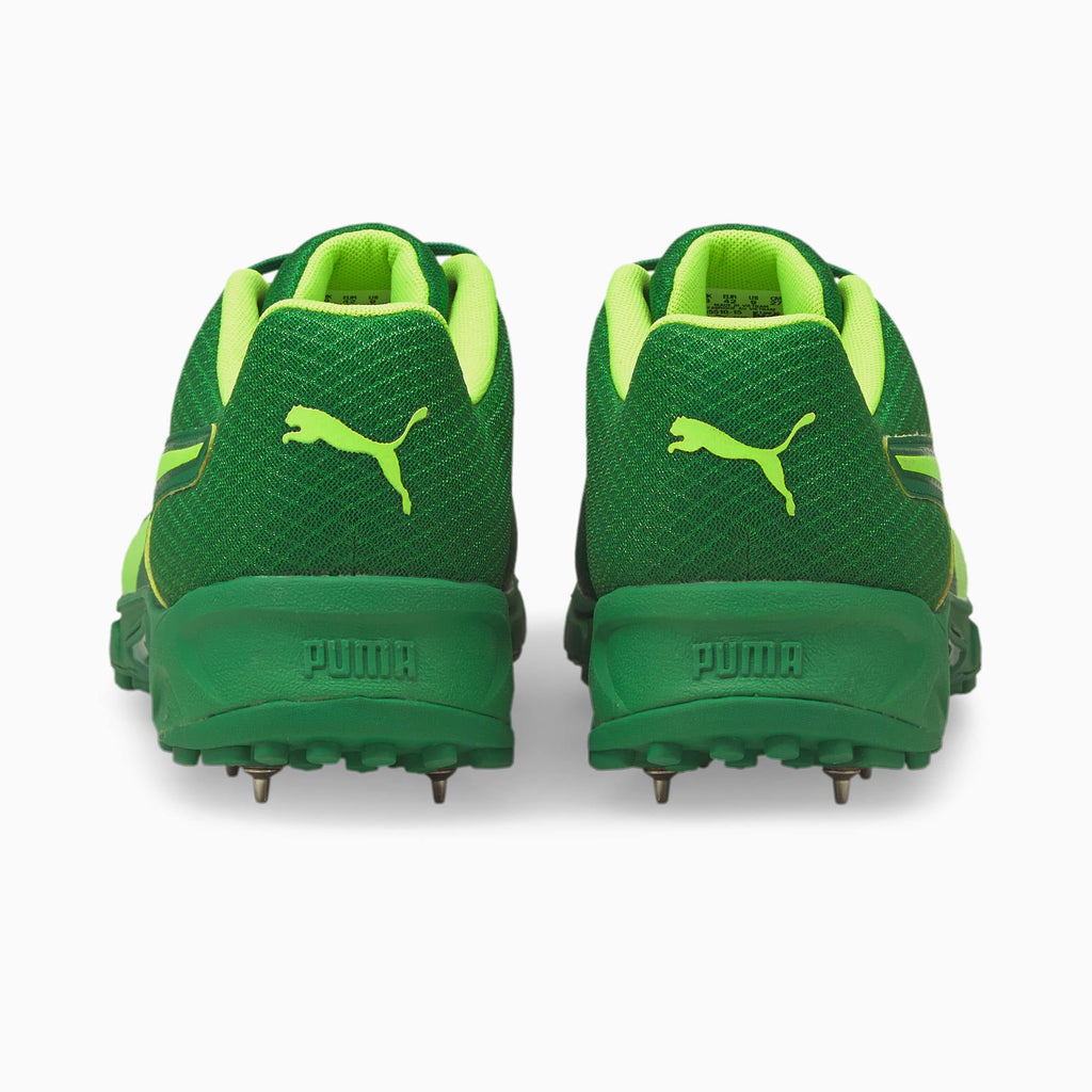 Puma One8 19.2 Cricket Shoes with Metal Spikes - Shoes - Wiz Sports